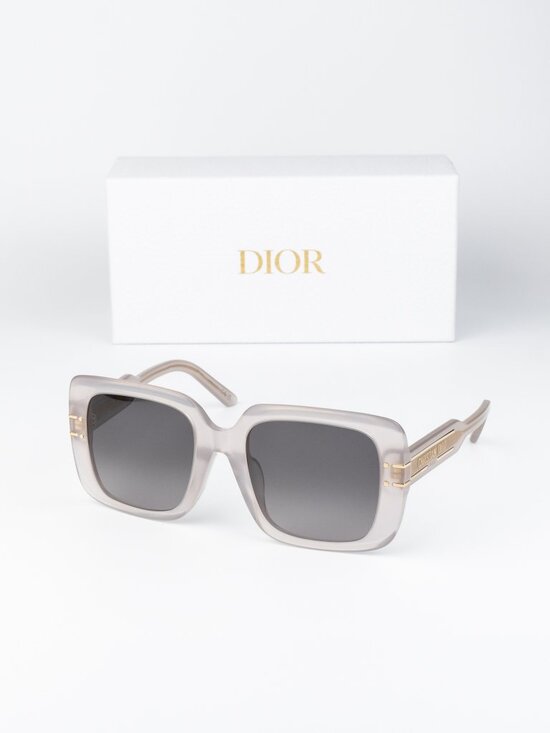 Dior Women Sunglasses Brown Gradient Oversized Square DIORSIGNATURE S11F 78A1 main image 6